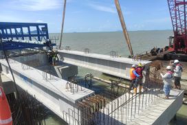 Pembangunan Dermaga Pelabuhan Kijing Pontianak